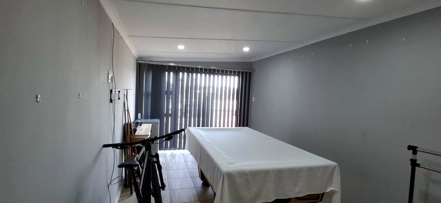 3 Bedroom Property for Sale in Amalinda Eastern Cape